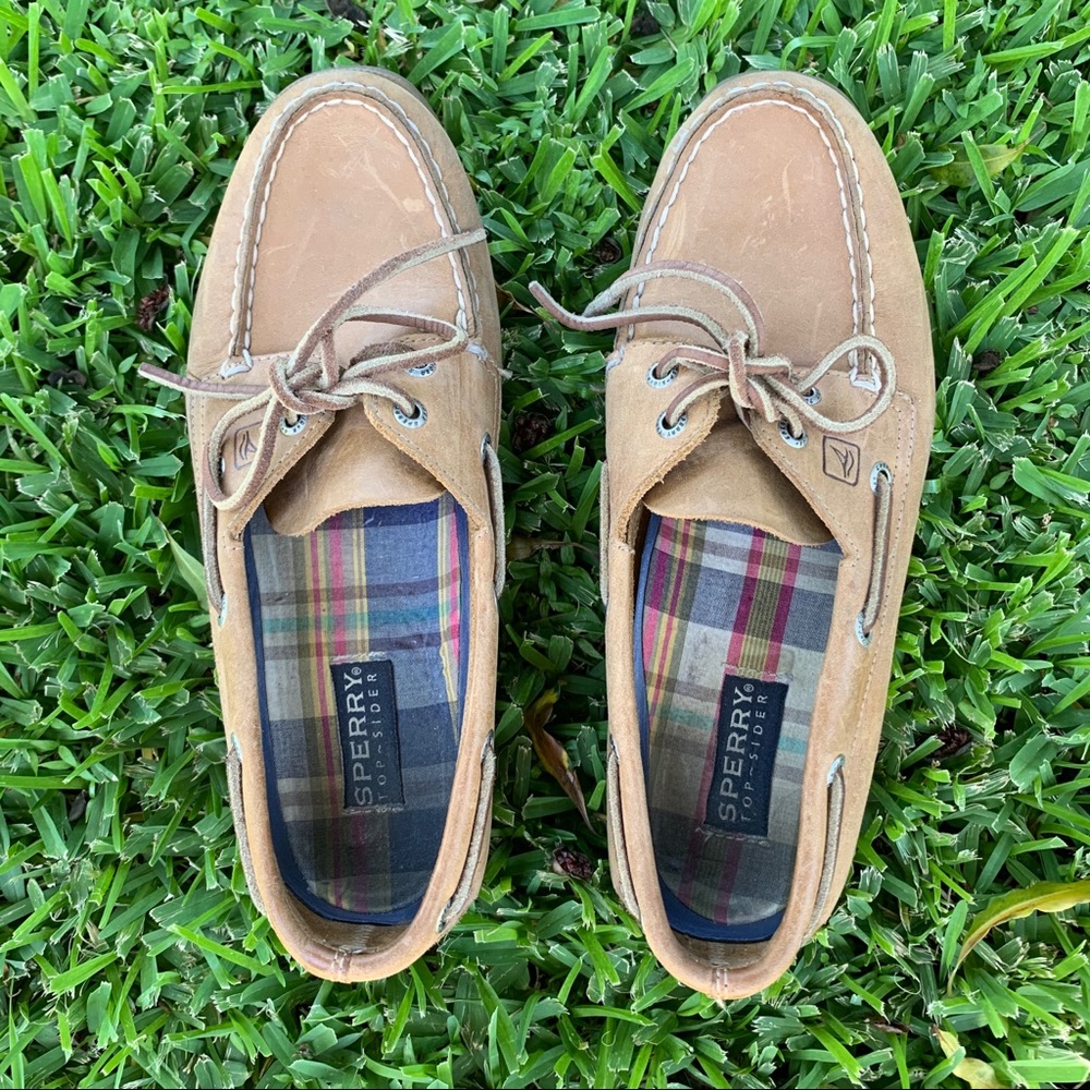 Sperry Top-sider shoes!